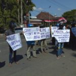 Puluhan Warga Gelar Aksi Minta KPK Mengusut Dugaan Korupsi di Pemkab Ponorogo
