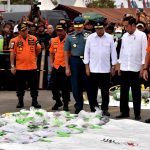 Presiden Jokowi Tinjau Posko Evakuasi Lion Air JT-610 di Tanjung Priok