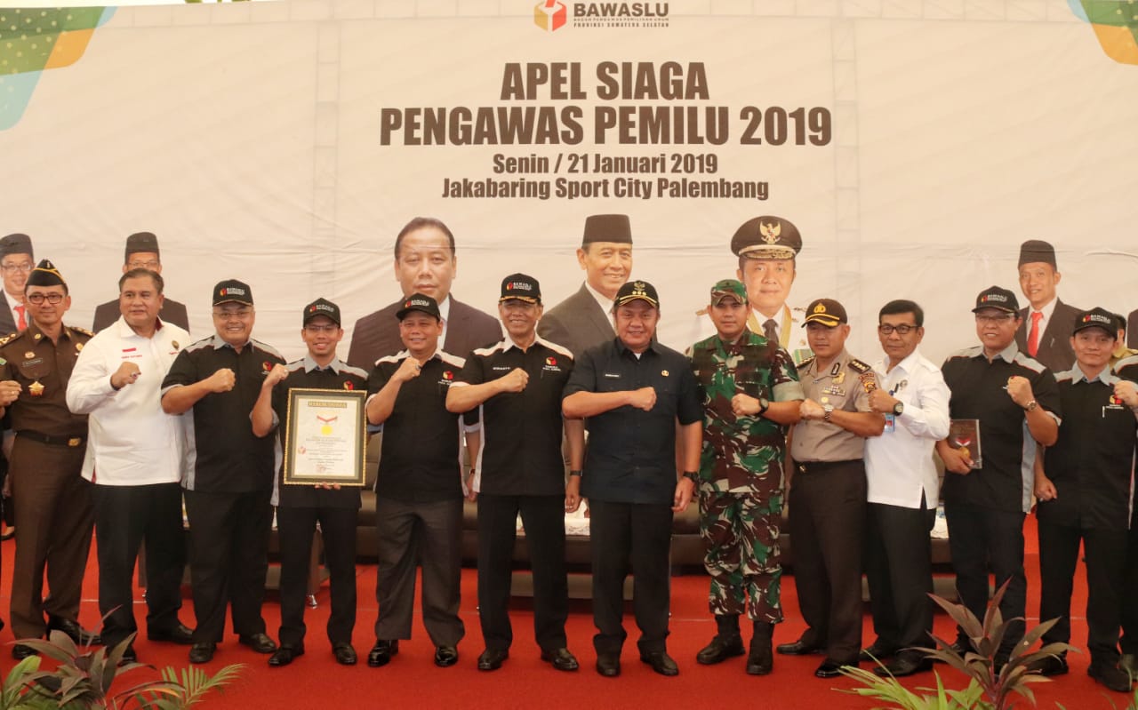 Wiranto Apresiasi Apel Siaga Pengawas Pemilu se-Sumatera Selatan