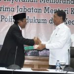 Mahfud MD Resmi Gantikan Gantikan Wiranto sebagai Menko Polhukam