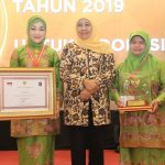 Muslimat NU Raih Penghargaan Ormas Long Life Achievement