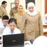 Khofifah Tegaskan SPP SMA/SMK Negeri se-Jatim Gratis