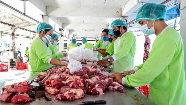Dosen Ekonomi Islam Berikan Penjelasan Hukum Jual Beli Daging Kurban