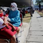 20 Ribu Pelajar SD-SMP di Surabaya, Jalani Vaksin Covid-19