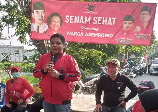 Jelang HUT ke-49 PDI Perjuangan, Banteng Surabaya Gelar Senam dan Tumpengan