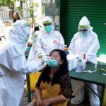 Pemkot Surabaya Terapkan Swab PCR Acak ke Perkampungan