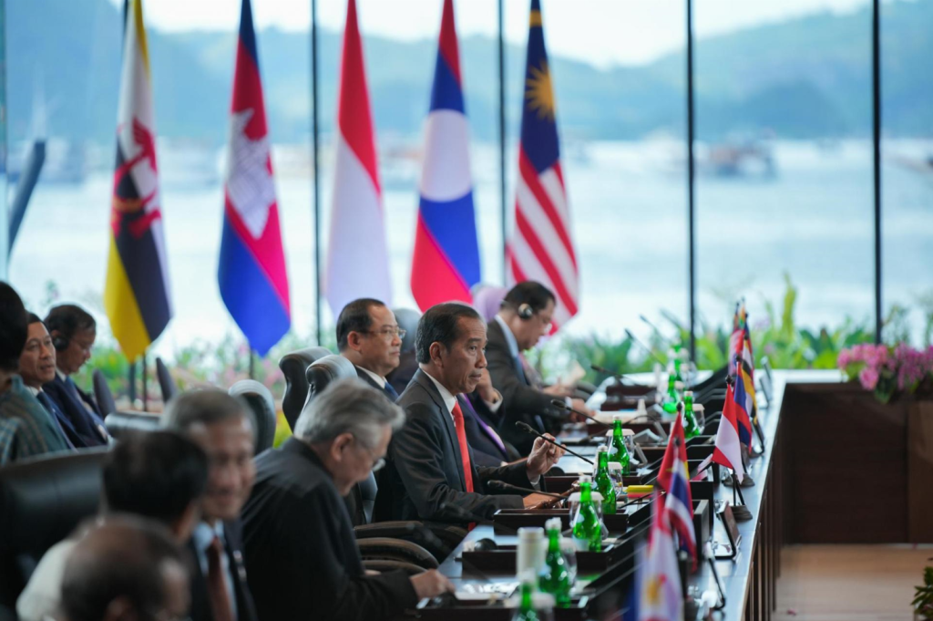 Jokowi : Visi ASEAN 2045 Harus Lebih Adaptif