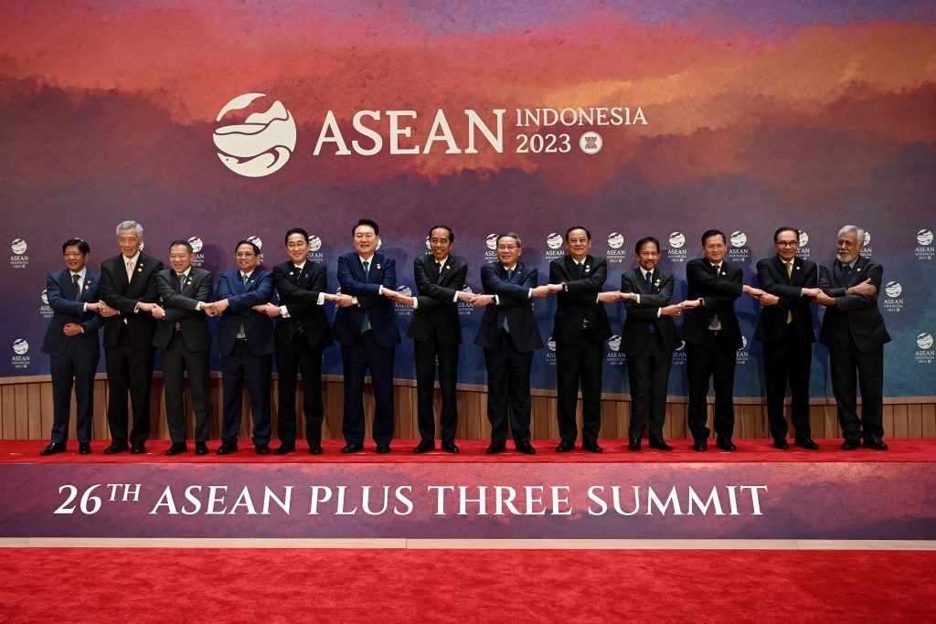 Pimpin KTT ASEAN Plus Three, Jokowi Tekankan Perdamaian dan Stabilitas Kawasan
