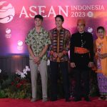 Kenakan Baju Adat Betawi, Presiden dan Ibu Iriana Gelar Gala Dinner KTT Ke-43 ASEAN
