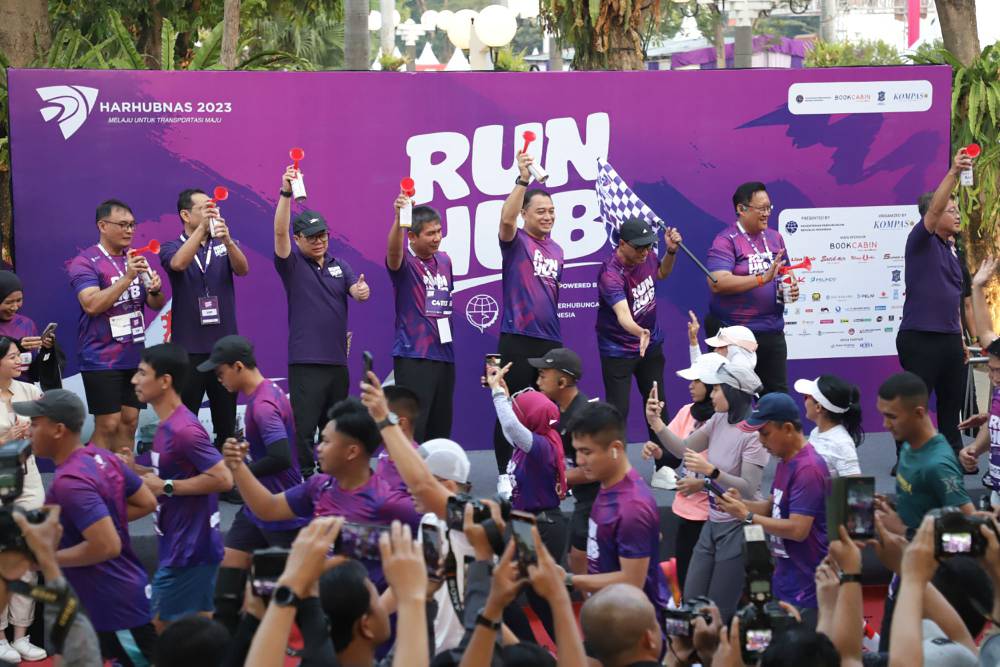 Dua Ribu Pelari Ikuti Run Hub 2023 di Surabaya