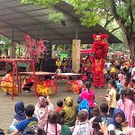 Puluhan Ribu Pengunjung Nikmati Momen Libur Panjang di Kebun Binatang Surabaya