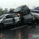 Tabrakan Beruntun di Tol Cipularang Diduga Dipicu Truk Rem Blong