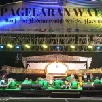 Gelaran “Wayang Santri” Sambut Dies Natalis Unair dan Hari Santri 2024