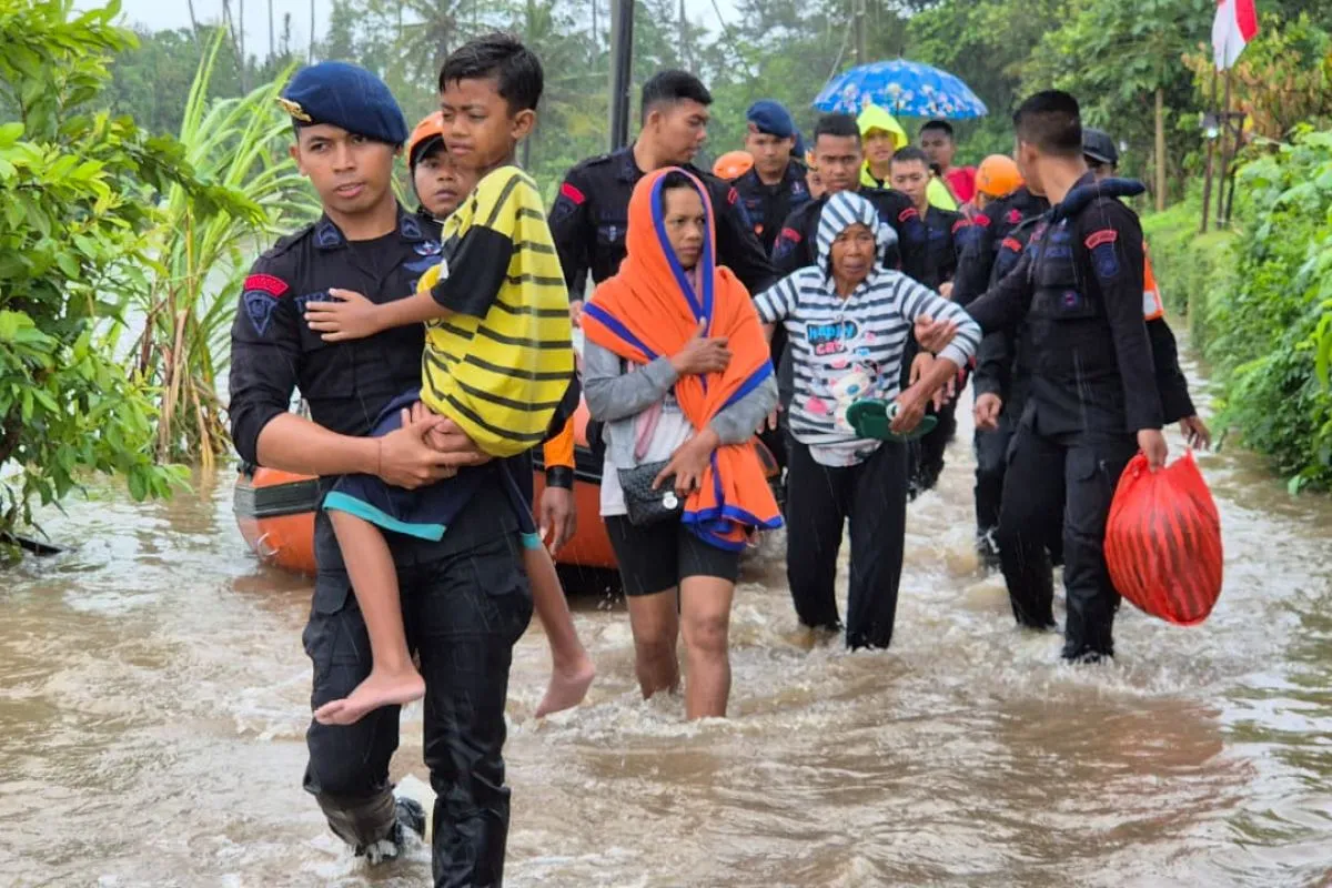 Banjir di Bali, Sembilan Warga Meninggal dan 2 Warga Hilang Banjir di Bali, Sembilan Warga Meninggal dan 2 Warga Hilang