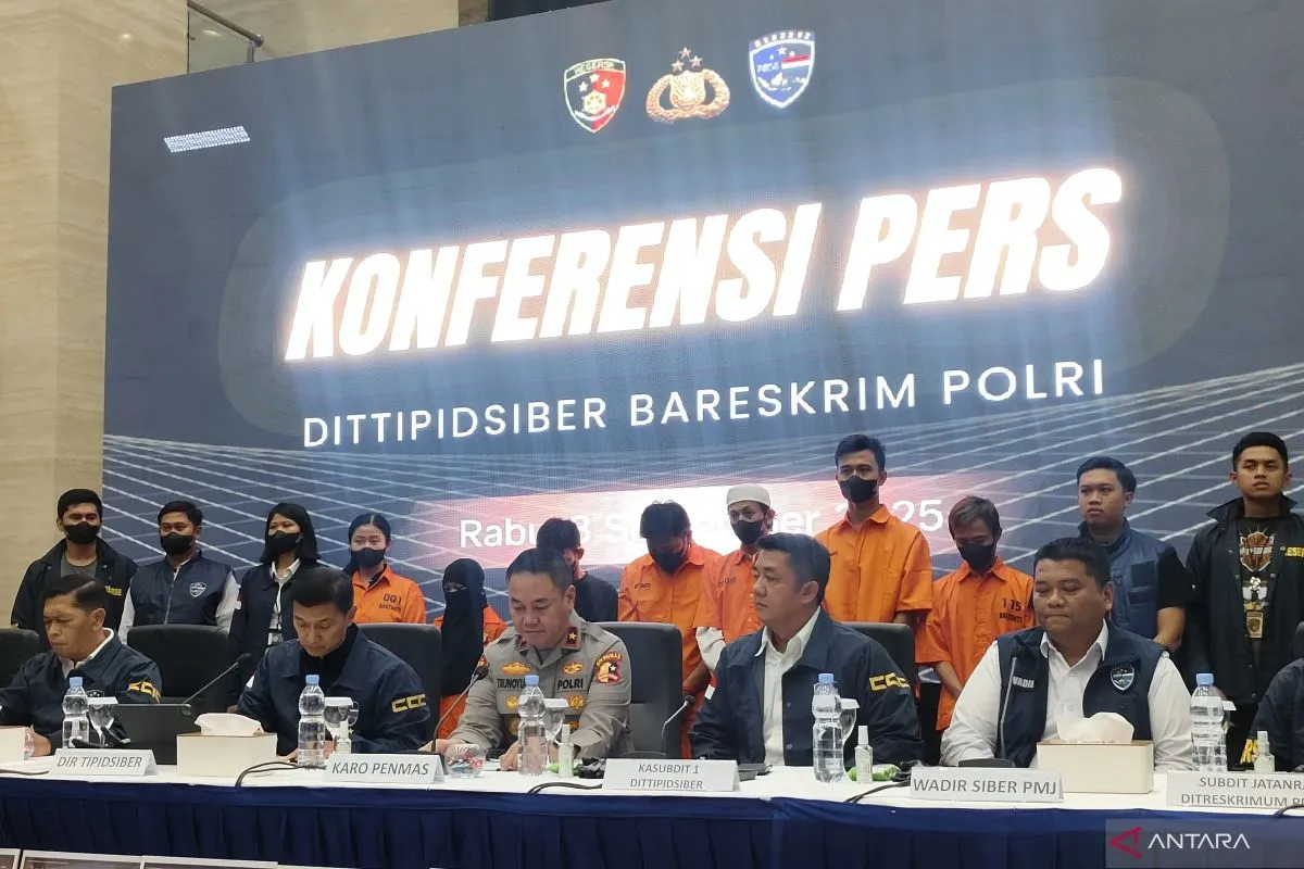 Polri Tangkap Pemilik Akun Tiktok Penyebar Konten Ajakan Penjarahan Polri Tangkap Pemilik Akun Tiktok Penyebar Konten Ajakan Penjarahan