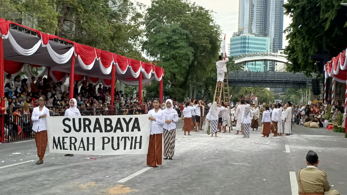 Parade Juang Surabaya Angkat Kisah Pahlawan Perempuan yang Terlupakan