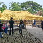 Meski Tanpa Promosi, Patung Buddha Tidur Tetap Jadi Idola