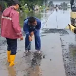 82 Perjalanan KA Dibatalkan Akibat Tanggul Jebol di Pekalongan