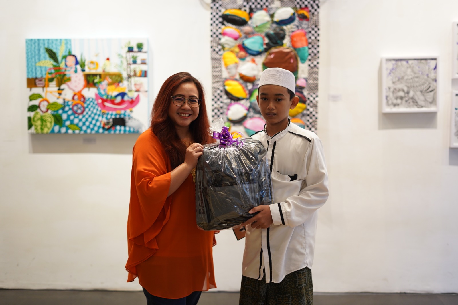 Artotel TS Suites Surabaya Buka Bersama Anak-Anak Panti Asuhan