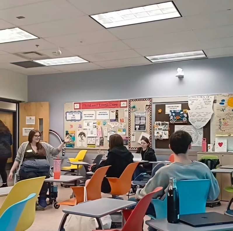 Mahasiswi UKWMS Adaptasi Budaya Belajar di Kanada