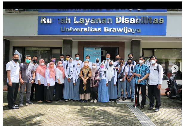 Penyandang Tuli Kesulitan Kuasai Struktur Kalimat Bahasa Tulis