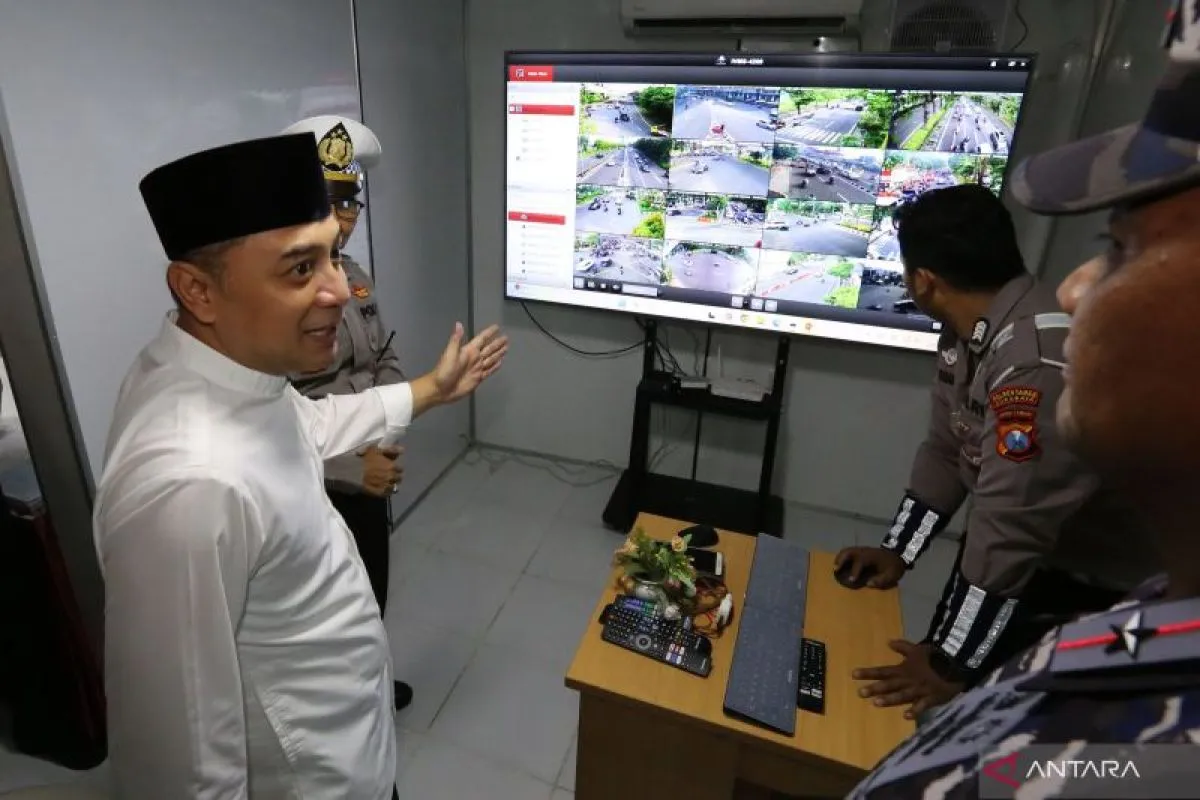 Pemkot Surabaya Gandeng Pengusaha Perbanyak CCTV di Jalan Protokol
