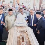 Gubernur Samarkand Uzbekistan Ziarah ke Makam Maulana Malik Ibrahim