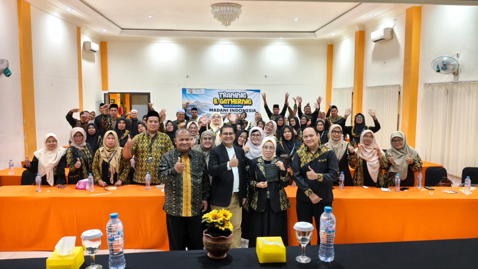Training dan Gathering Madani Indonesia Perkuat Kompetensi Mitra Agen dan Kantor Cabang