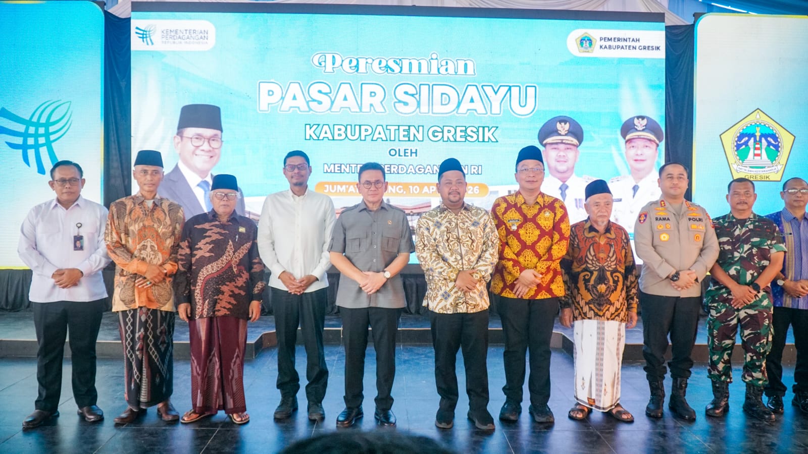 Mendag Budi Santoso Hadiri Peresmian Pasar Tematik Industri Sidayu Gresik