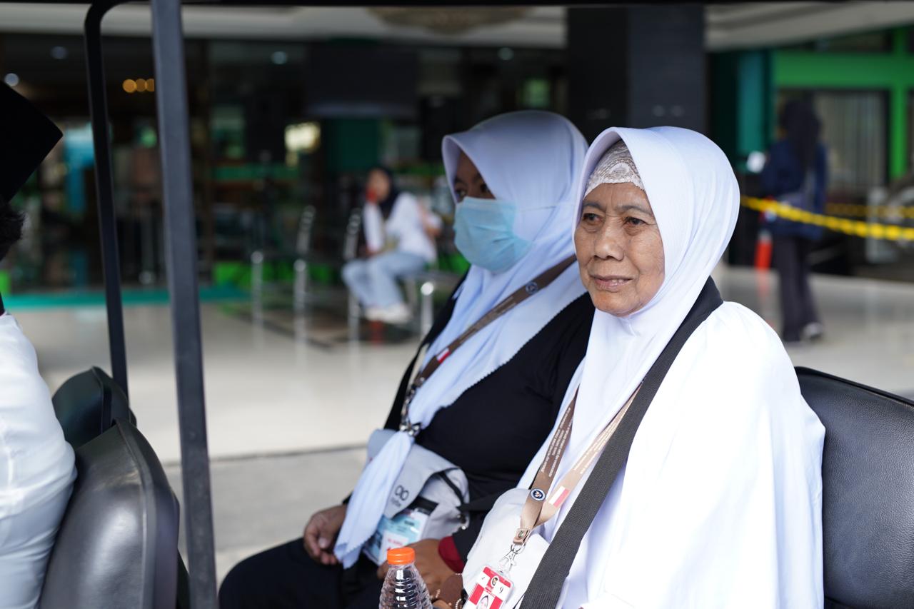 Muslichah, Jemaah Haji Tertua Asal Kota Pasuruan ke Tanah Suci dari Berjualan Cilok Keliling