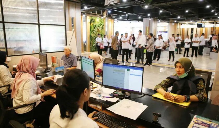 Masih 147 Ribu KK Warga Surabaya Nonaktif, Risiko Tak Terlayani