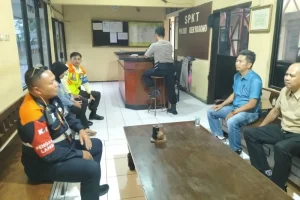 Masinis KA Rem Mendadak Gagalkan Wanita Bunuh Diri Berbaring di Rel Nganjuk  