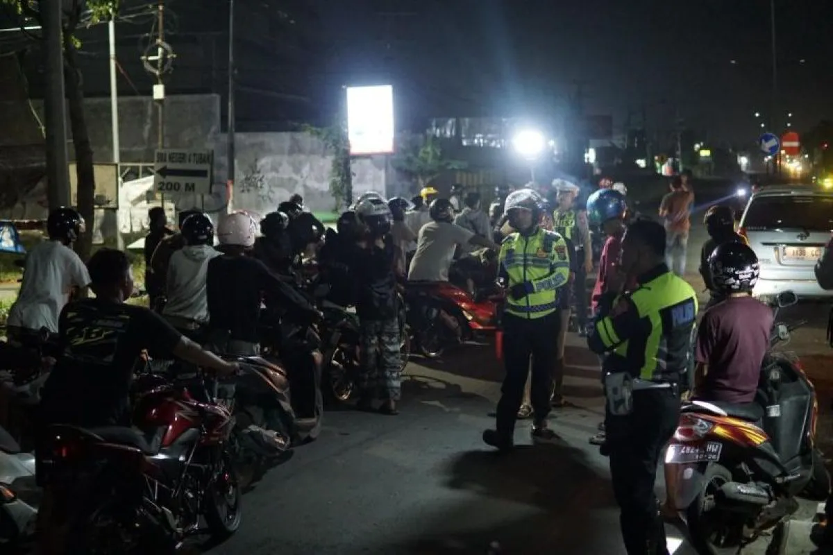 65 Personel Polisi Tangkap Puluhan Sepeda Motor Balap Liar di Tuban