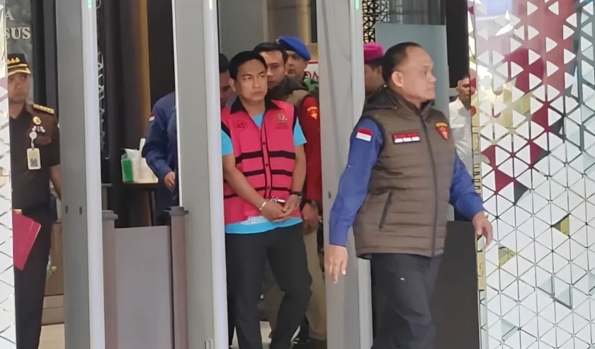 Baru 6 Hari Menjabat, Ketua Ombudsman RI Ditangkap Terima Suap Rp1,6 Miliar