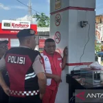 Polres Pamekasan Gagalkan Pikap Sembunyikan 1980 Liter Solar dalam 60 Jeriken