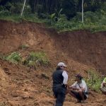 Blusukan di Pacitan, Diana Sasa Prihatin Warga Korban Longsor Belum Direlokasi