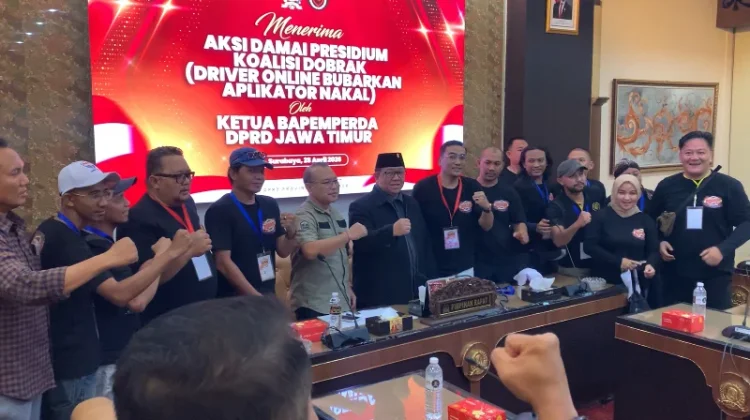 DPRD Jatim Temui Massa Aksi Demo Ojol, Janji Siapkan Perda