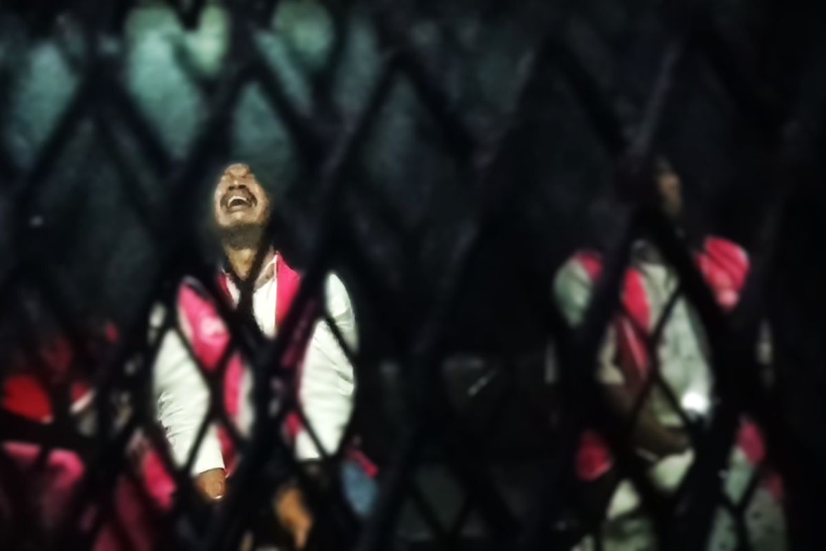 Dijebloskan Mobil Tahanan, Ketua DPRD Magetan Suratno Menangis