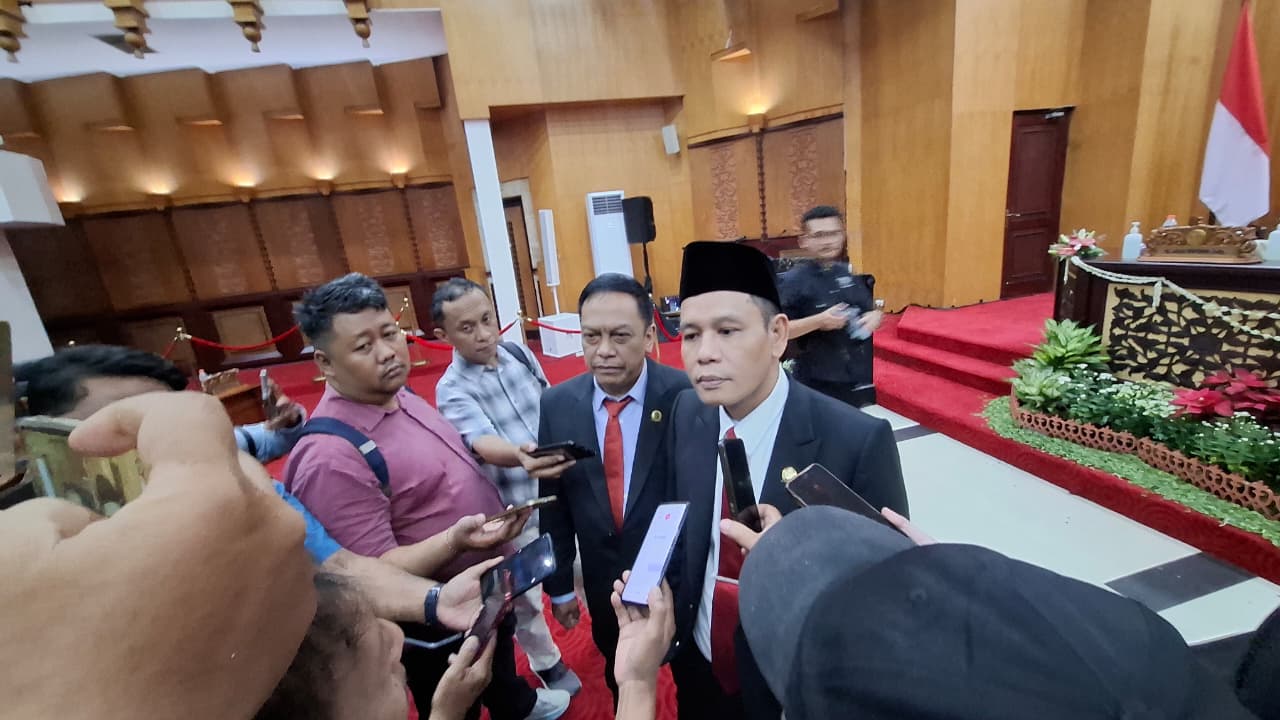 Akhirnya Anas Karno Resmi Jabat Sekretaris Komisi A DPRD Surabaya