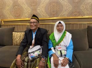 Tekun Kumpulkan Uang di Kresek, Penjual Bubur Sidoarjo Berangkat Haji
