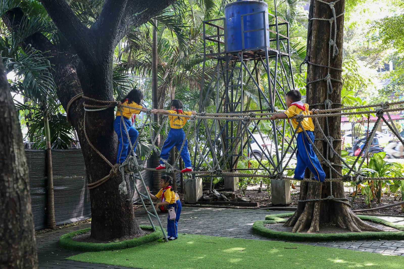 Surabaya Punya 4 Taman Bermain Ramah Anak Standar Dunia