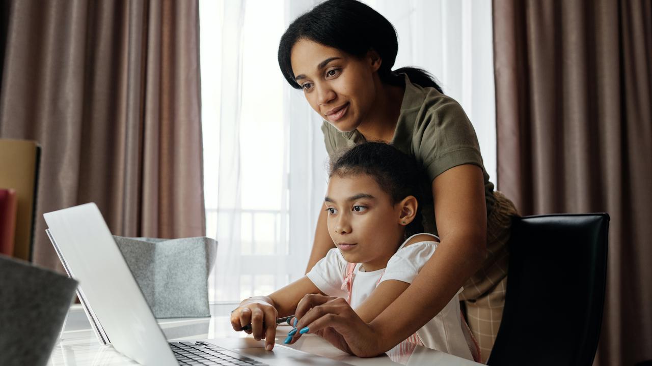 Literasi Rendah Penyebab Ortu Cemas Masa Depan Anak Disabilitas Intelektual