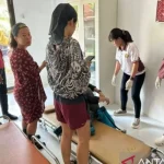 Lolos Maut Erupsi Gunung Dukono, 3 WNA Singapura Diselamatkan Tim SAR