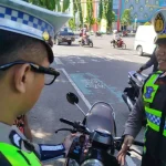 Kaca Mata Pintar Polisi Ponorogo Pantau dan Tilang Pelanggaran di Kota hingga  Desa
