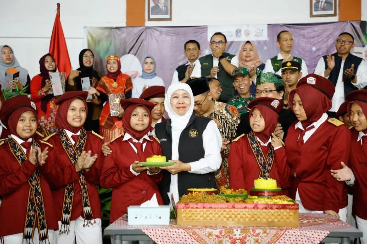 Khofifah Tegaskan Jatim Barometer Pendidikan Nasional