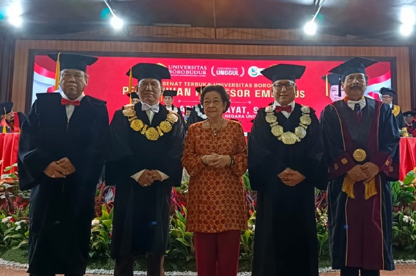 Megawati Puji Prof Arief Hidayat Berani Suarakan Keadilan dan Kebenaran
