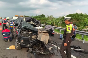 Gus Hilman Anggota DPR Kecelakaan Mobil di Tol Paspro Tewaskan Dua Orang