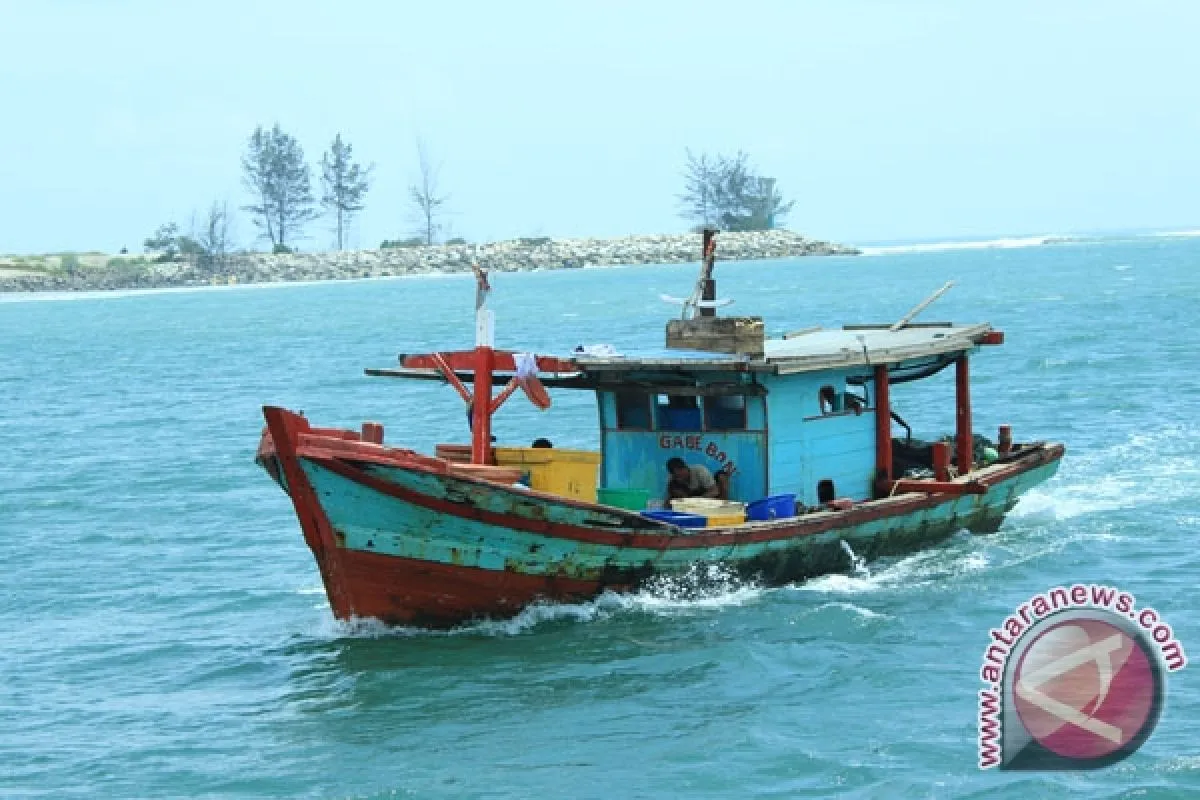 Kapal Muat 5 Nelayan Hilang Kontak di Perairan Bawean Gresik Kapal Muat 5 Nelayan Hilang Kontak di Perairan Bawean Gresik