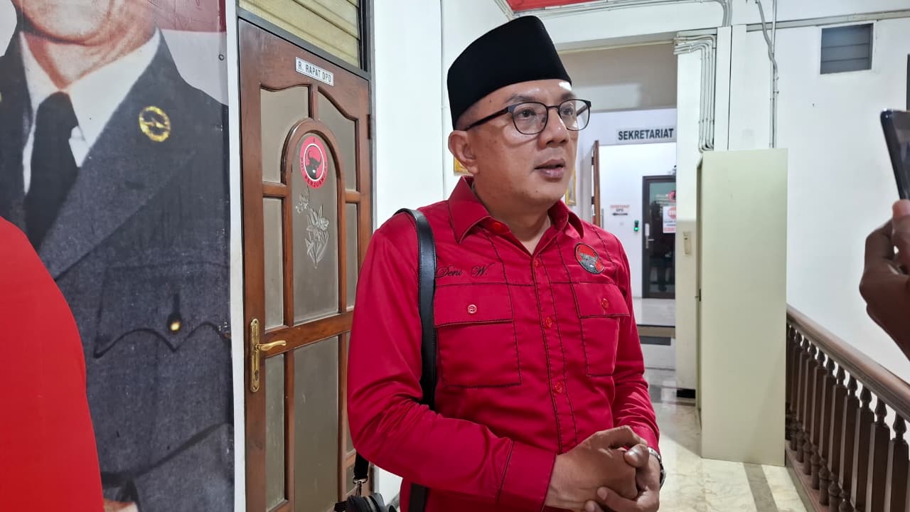 Tutup Bulan Bung Karno, PDI Perjuangan Jatim Wariskan “Pohon Pancasila” di Akhir Juni Tutup Bulan Bung Karno, PDI Perjuangan Jatim Wariskan “Pohon Pancasila” di Akhir Juni