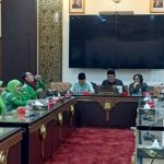 Buruh Geruduk DPRD Jatim Khawatir Ancaman PHK Massal